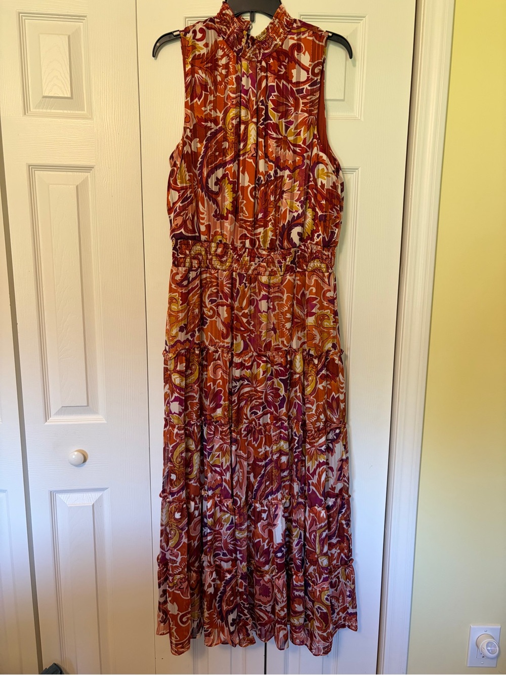 Sleeveless halter neck Floral Tiered Maxi Dress in Rust and Burgundy